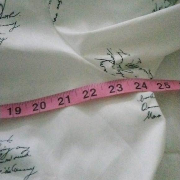 Tunic blouse blk/white script pattern. Loose fit. nwot Great spring summer Beach - Picture 5 of 5